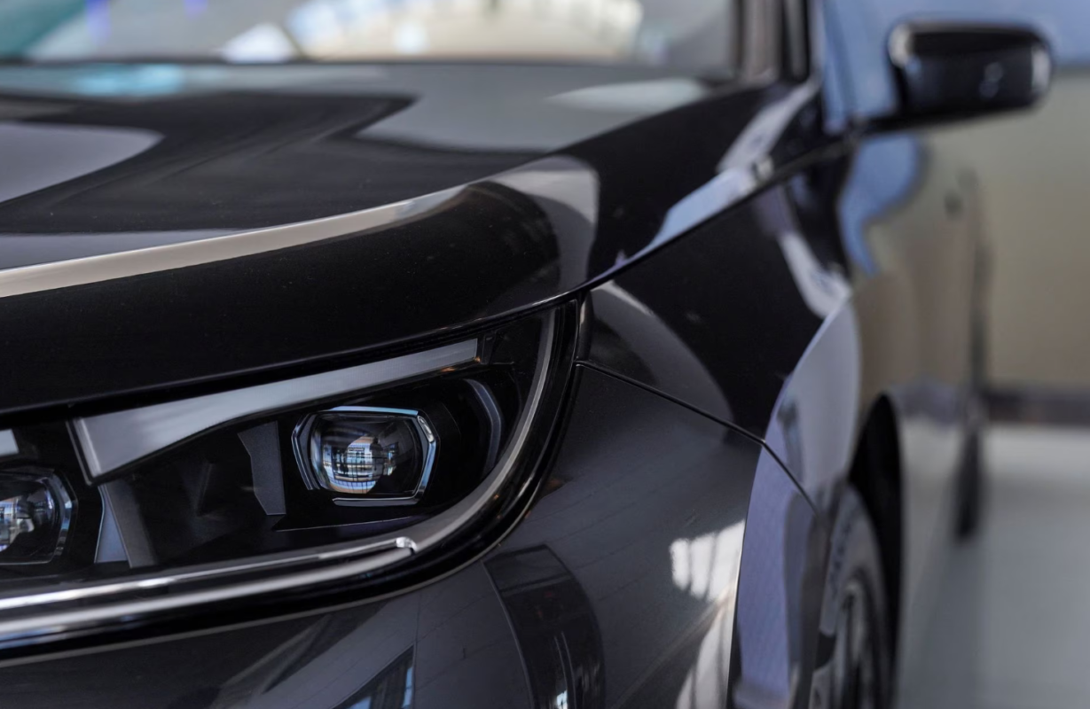 BMW прогнозирует рост в Европе, предупреждает, что проблемы с цепочкой поставок остаются